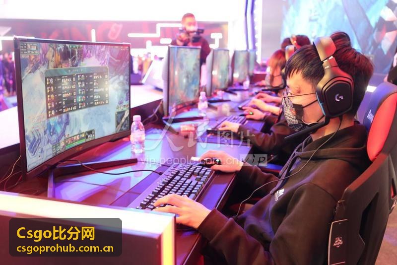 冬季杯赛决赛三加时比分速报